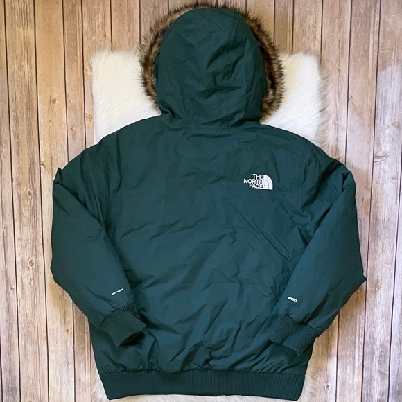 The North Face Men’s McMurdo Bomber Jacket In Ponderosa Green - Picture 7 of 9